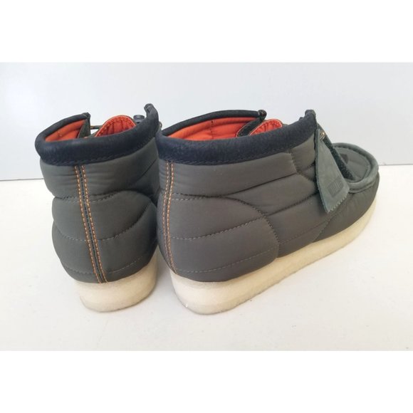 Clarks Quilted Wallaby Boots In Khaki Puff Nylon Mens Size 8 41 main image 5